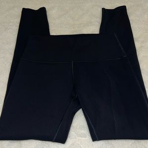 Lululemon legging 10 EXCELLENT!